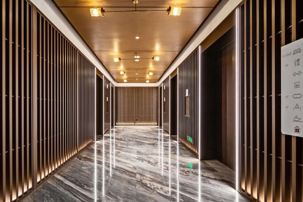 undefined Hilton Garden Inn Shenzhen Nanshan Science & Technology Park 8