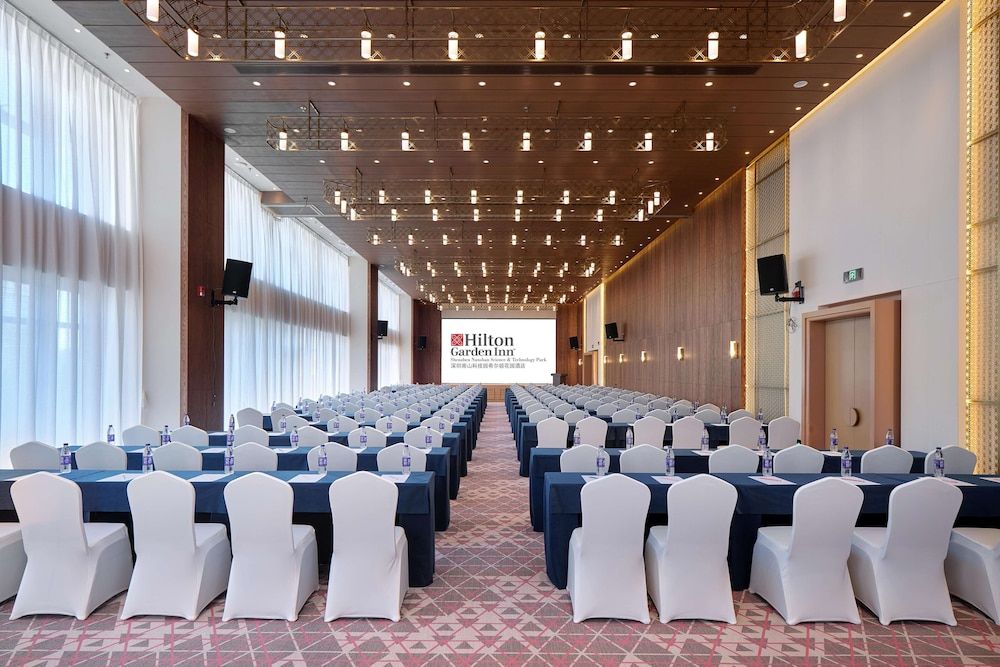 undefined Hilton Garden Inn Shenzhen Nanshan Science & Technology Park 10