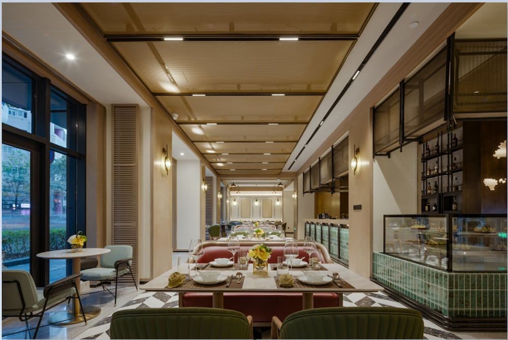 undefined Aden Select Shenzhen Taizi 6