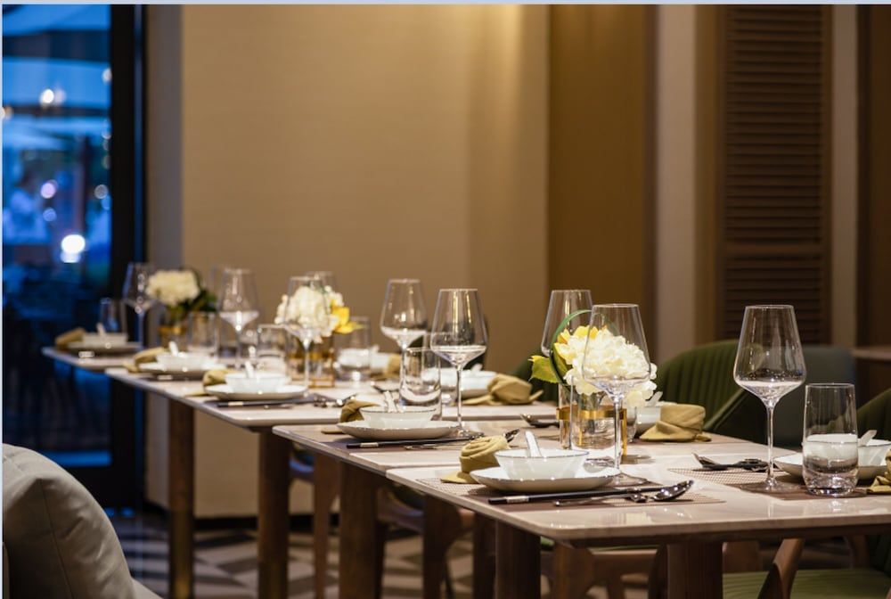 undefined Aden Select Shenzhen Taizi 7