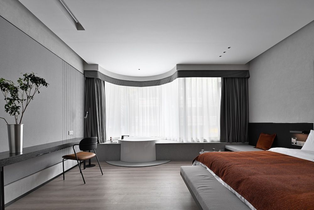 undefined LIA Hotel 3