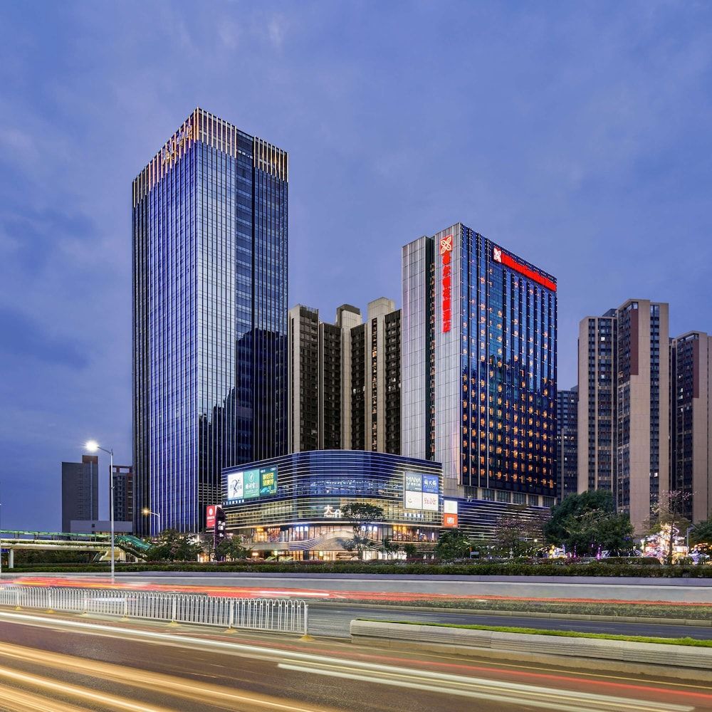 undefined Hilton Garden Inn Shenzhen Guangming