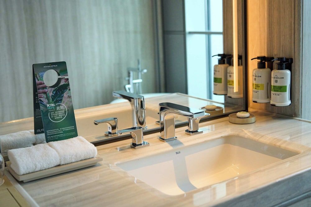 undefined Pullman Shenzhen North 9