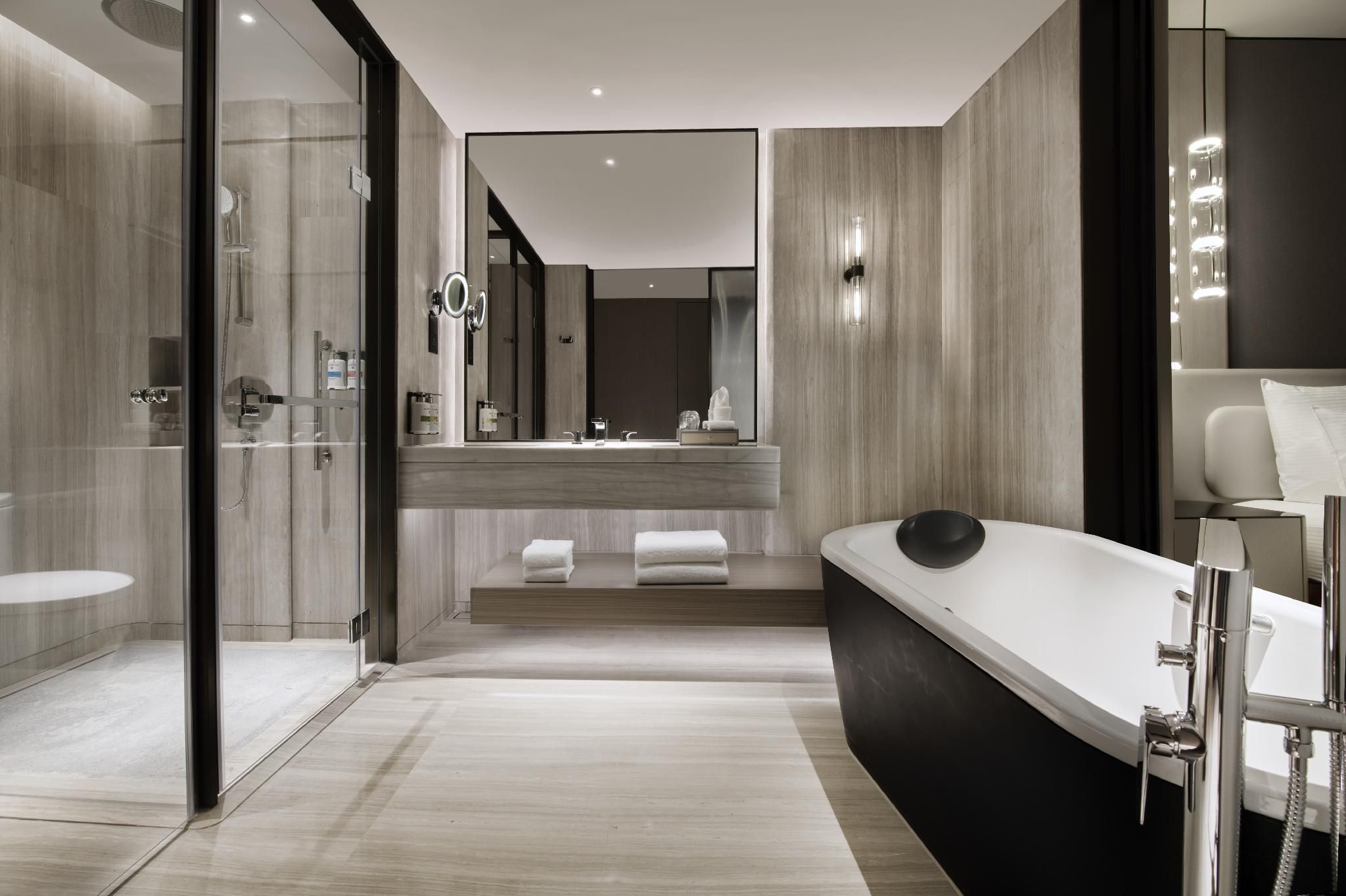 DELUXE ROOM,1 King Size Bed