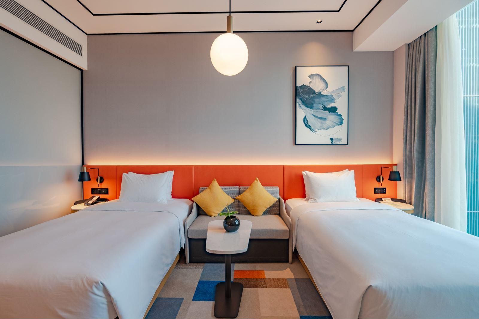 undefined Hilton Garden Inn Shenzhen Airport 10