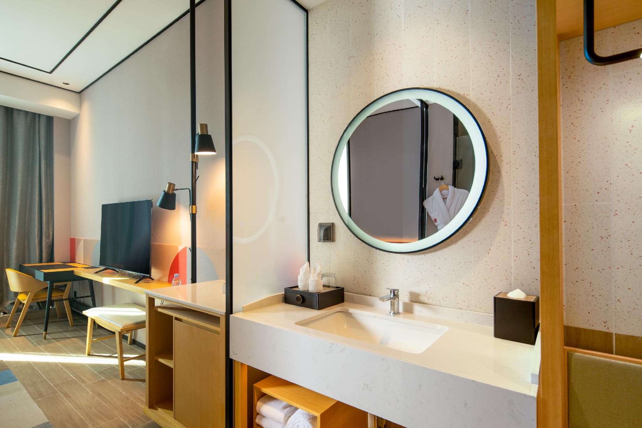 undefined Hilton Garden Inn Shenzhen Airport 8