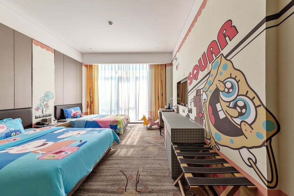 Tianyuan Junlong Hotel Family Room 2