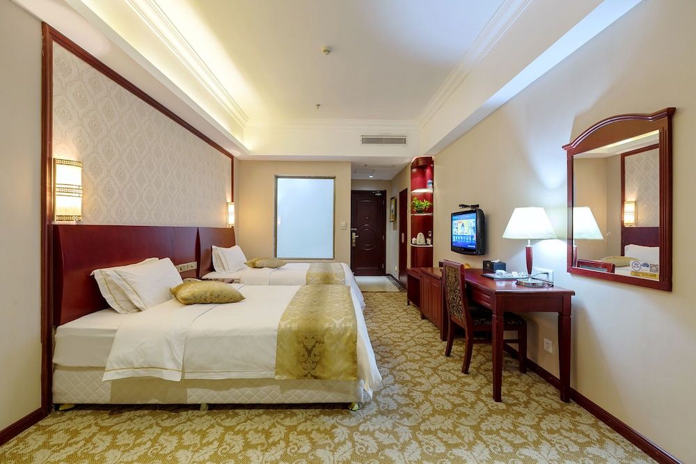 Weiluola Deluxe Twin Room
