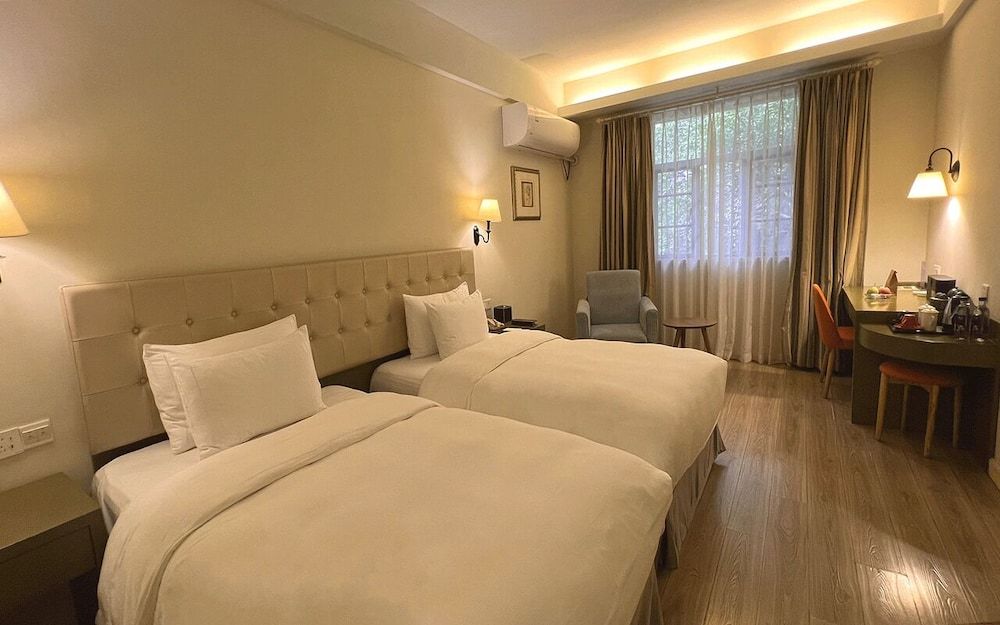 QinYuan Superior Twin Room