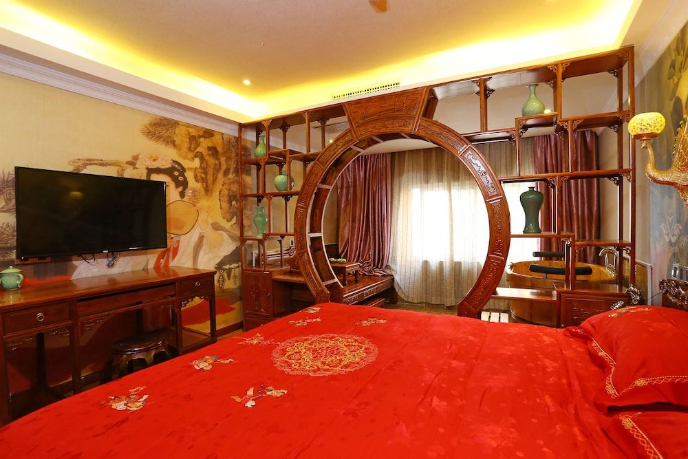 Theme Couple Room