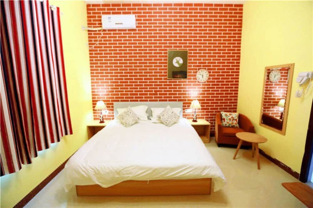 Double Room, Balcony