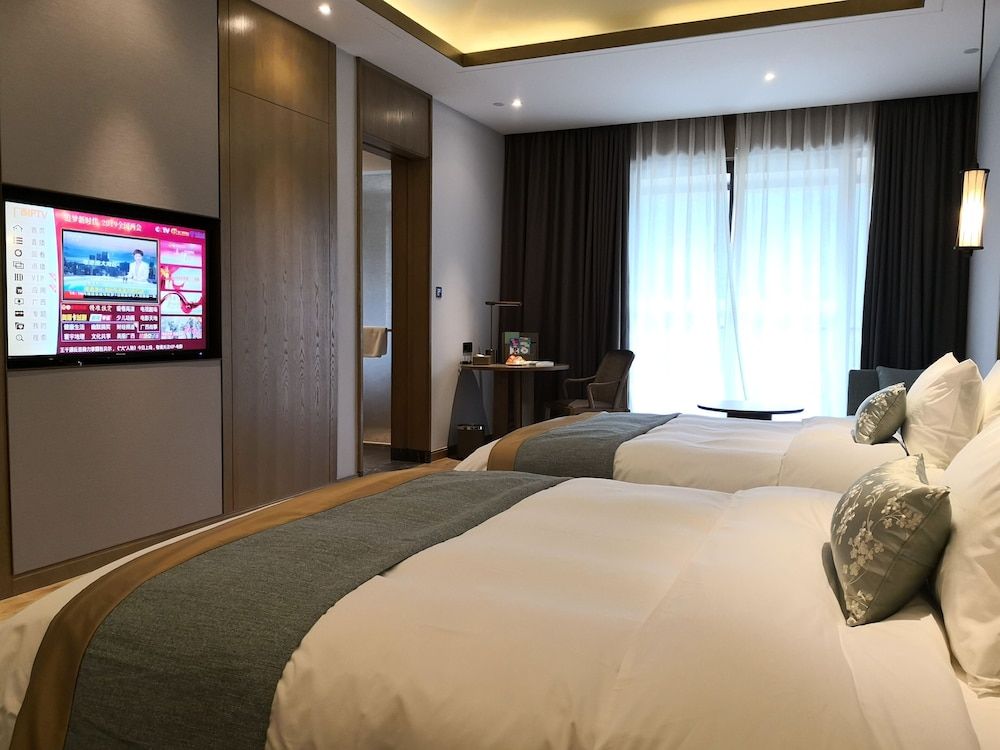 Romantic Twin Room