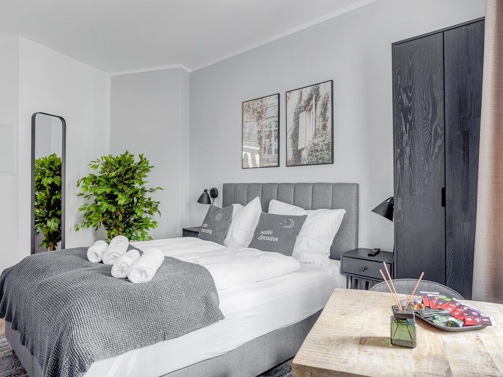 limehome Zwickau Hauptmarkt Suite M 5