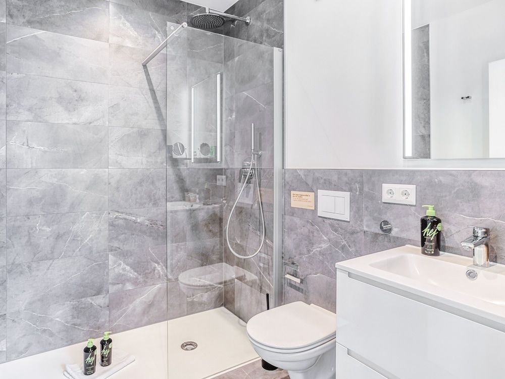 limehome Zwickau Hauptmarkt Suite M 11