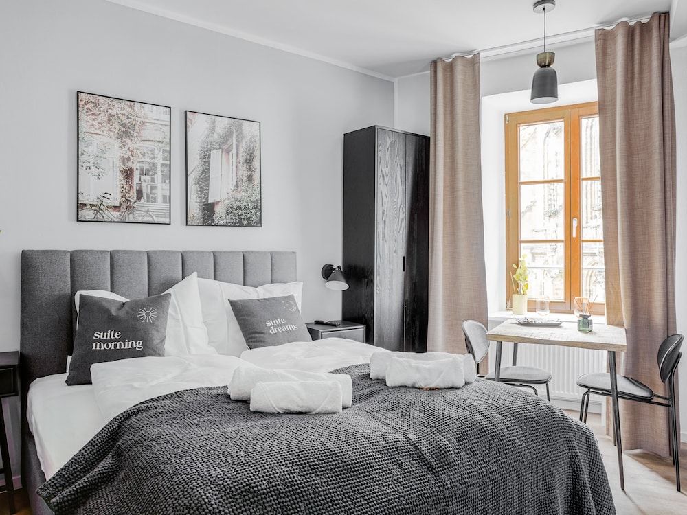 limehome Zwickau Hauptmarkt Suite M 6