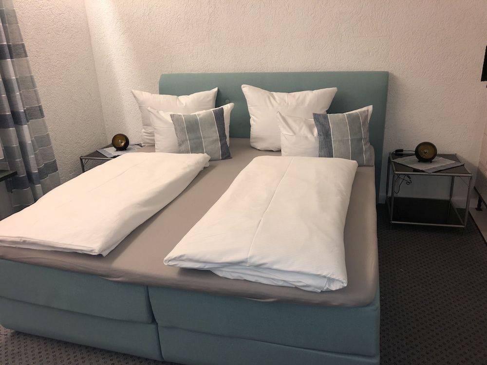 Double Room, Mountain View