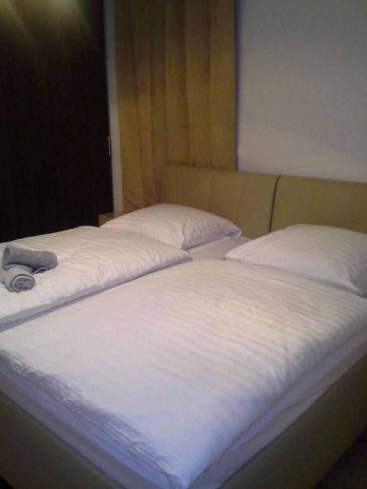 Exclusive Suite
