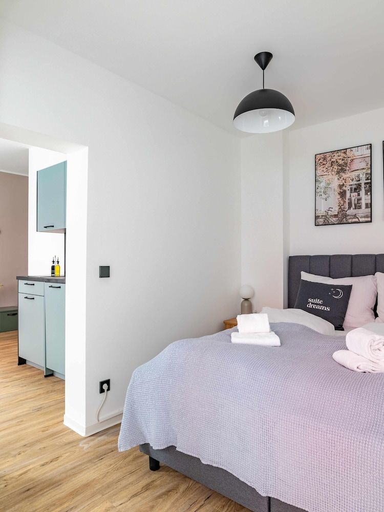 limehome Salzgitter A.-Schweitzer-Str. One-Bedroom Suite 3