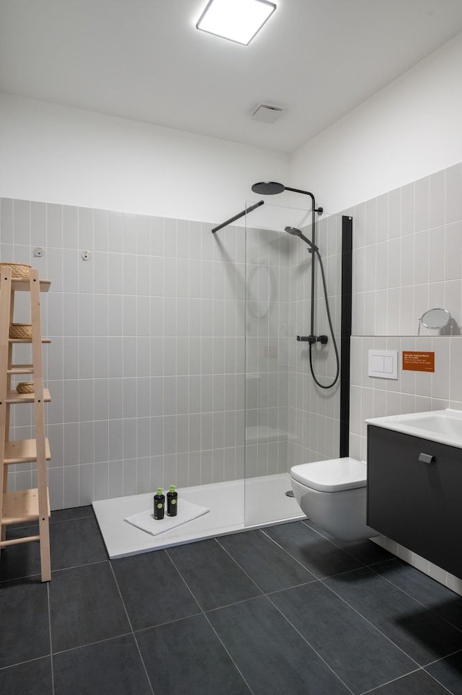 limehome Salzgitter A.-Schweitzer-Str. Suite with sofa bed 10