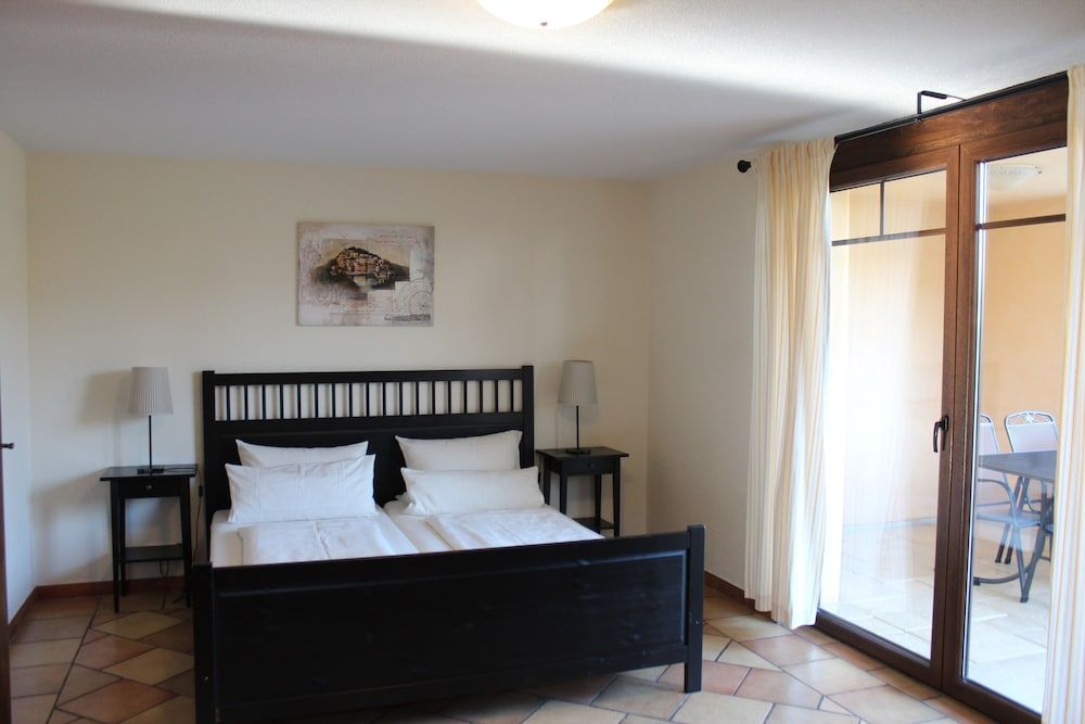 Standard Apartment, 2 Bedrooms, Patio