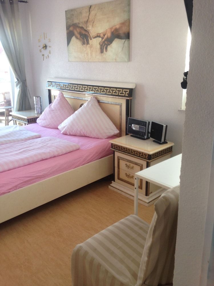 Gästehaus Tante Tienchen Comfort Quadruple Room (Jean) 2