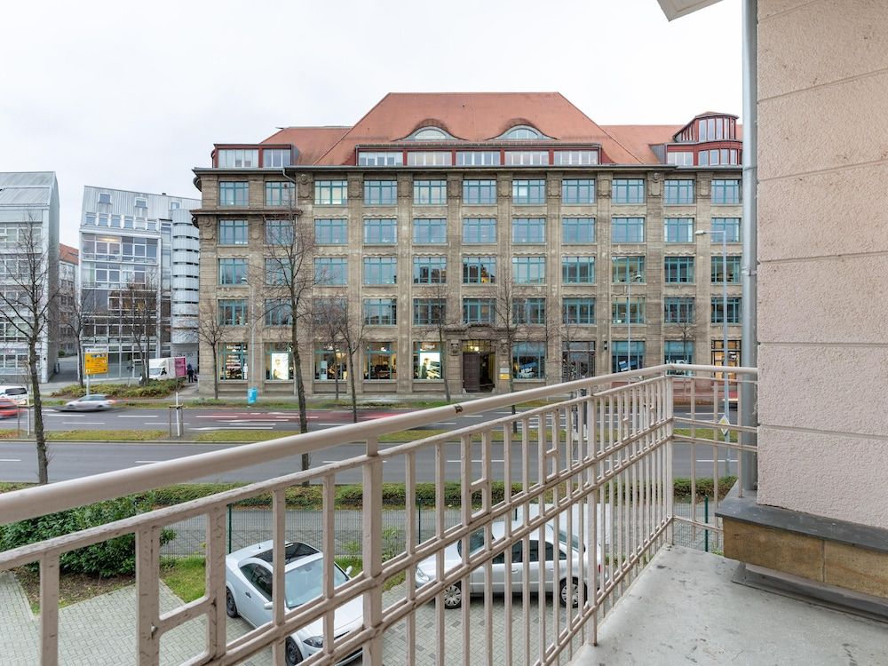 Limehome Leipzig Central Apartment, 1 Queen Bed with Sofa bed (limehome Leipzig | 1-Bedroom Suite L ) 12