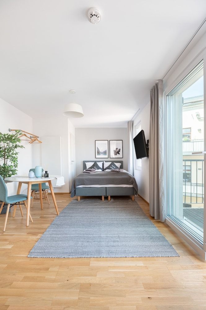 undefined Limehome Leipzig Jahnallee 3