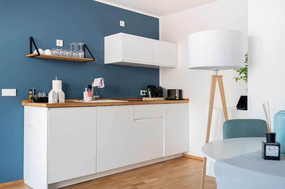 Limehome Leipzig Jahnallee Suite M with balcony 8