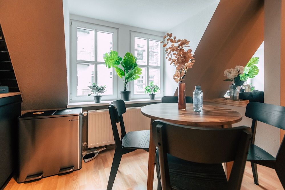 Luga Homes - Chausseehaus *City* Studio with Kitchen 15