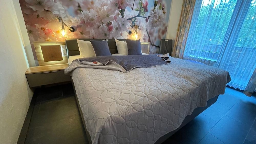 Hotel Paidion Comfort Double Room 8