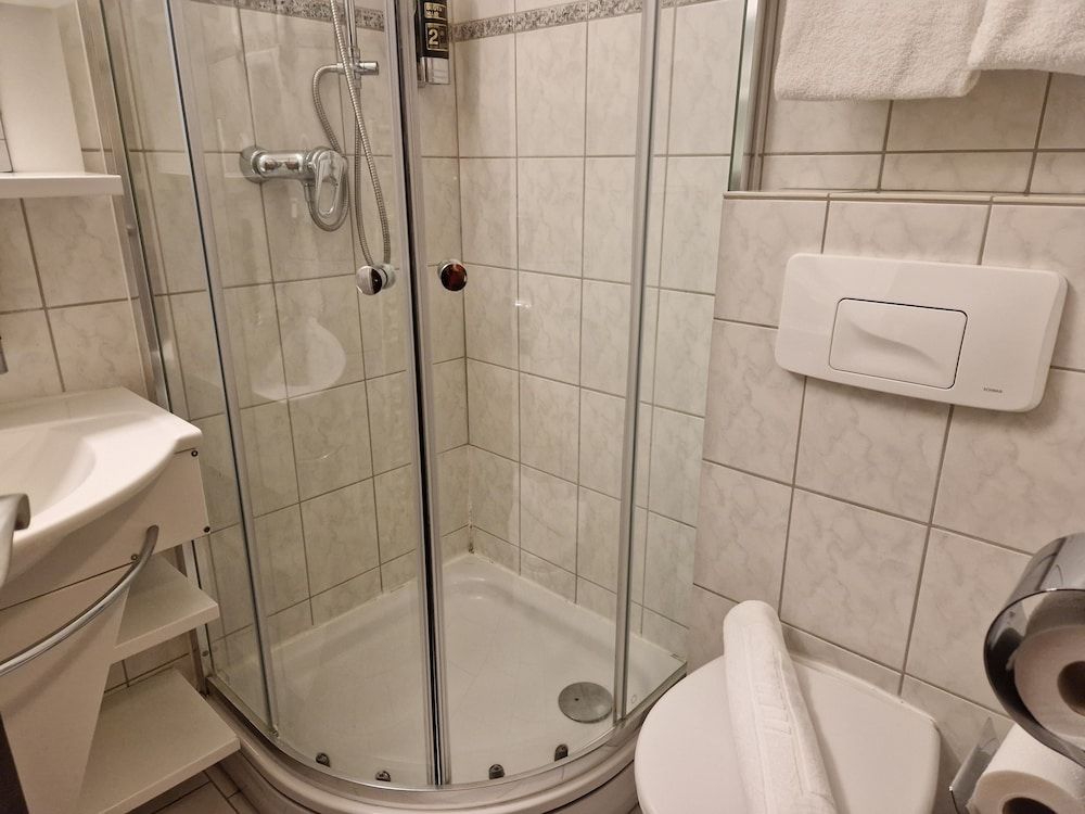 Hotel Paidion Basic Single Room 4