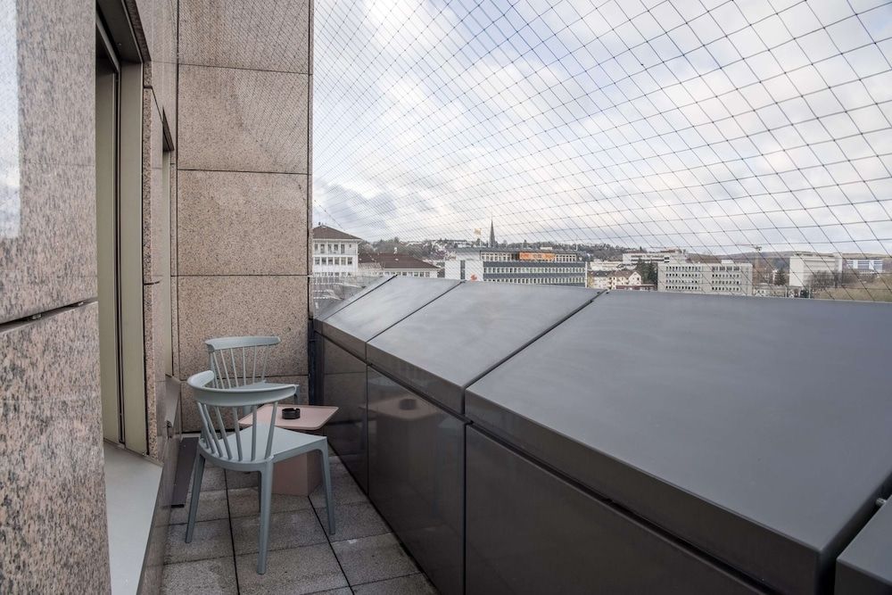 limehome Saarbrücken Berliner Promenade Economy Suite 5