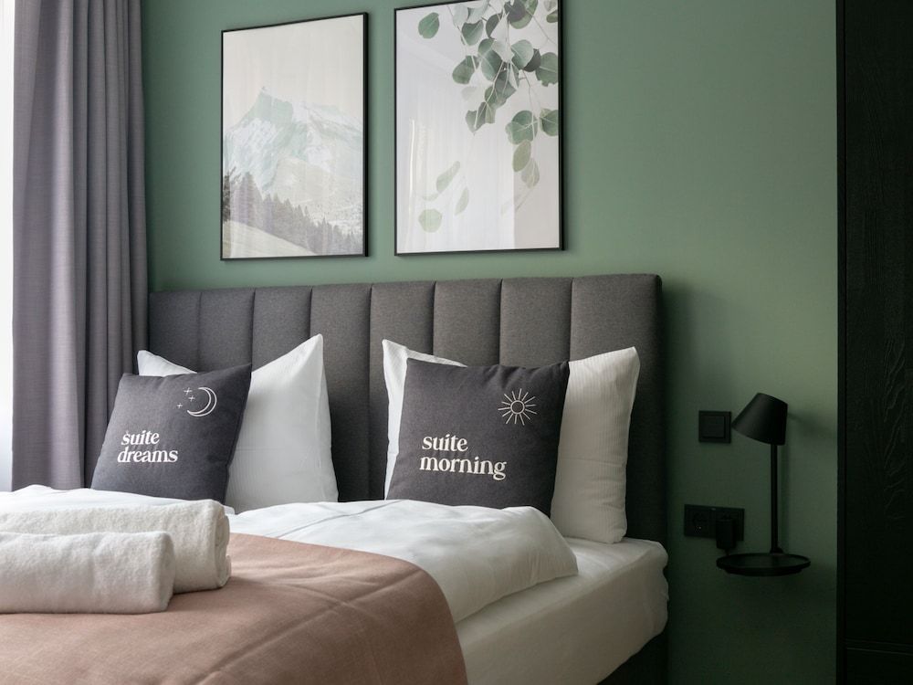 limehome Saarbrücken Berliner Promenade Economy Suite