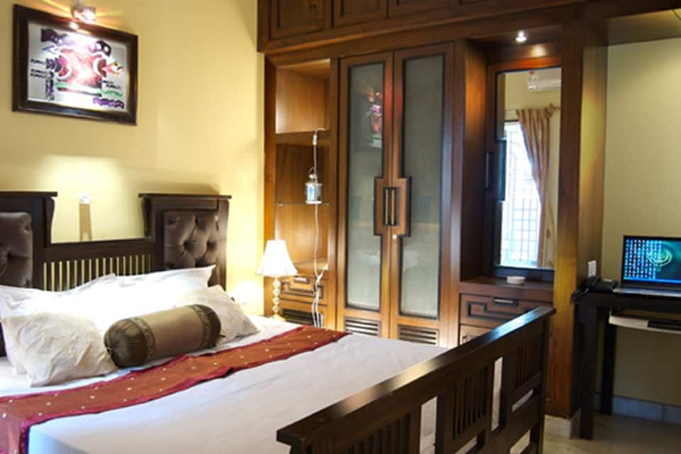 undefined D-Habitat Suites, Rooms n Apartments 4