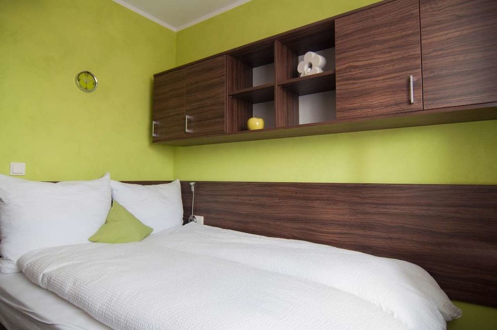 Comfort Apartment, 4 Bedrooms, Terrace, City View