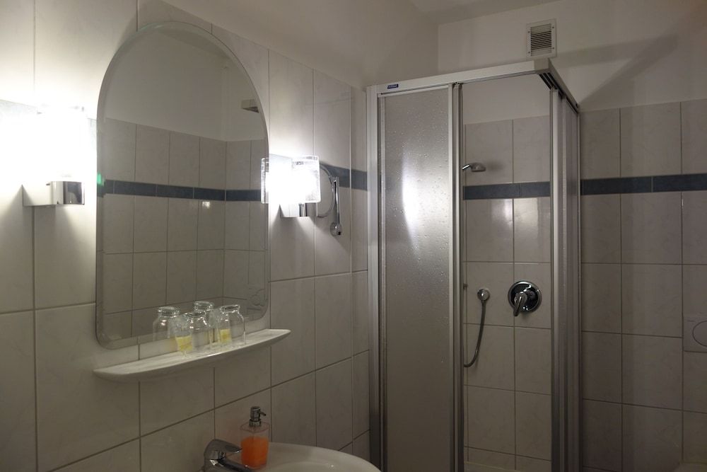 Hotel Lex Standard Double or Twin Room 5