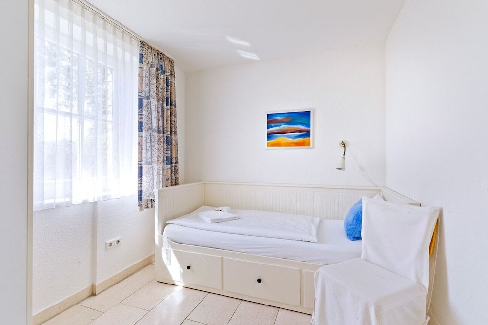 Apartment, 2 Bedrooms, Terrace, Garden Area