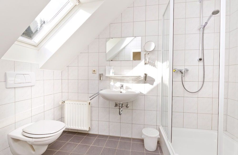 Double Room (Weisses Zimmer)