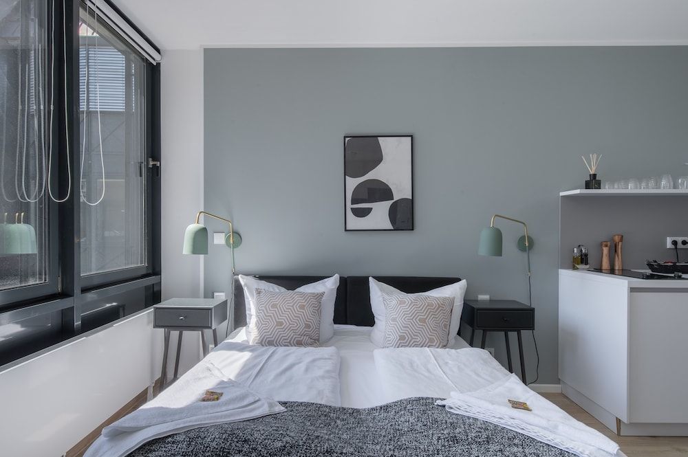 Limehome Flensburg Holm Suite (L with sofa bed) 2