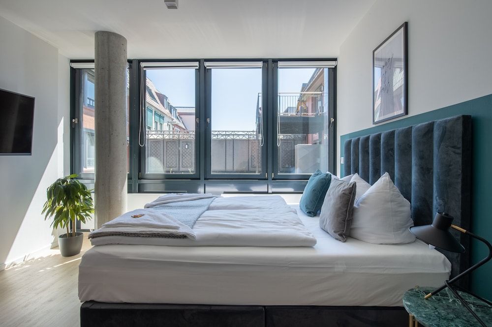 Limehome Flensburg Holm Suite (L with sofa bed) 5