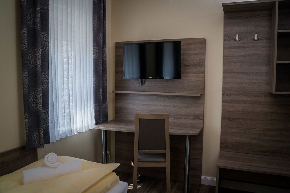 Hotel DEA Comfort Single Room 3