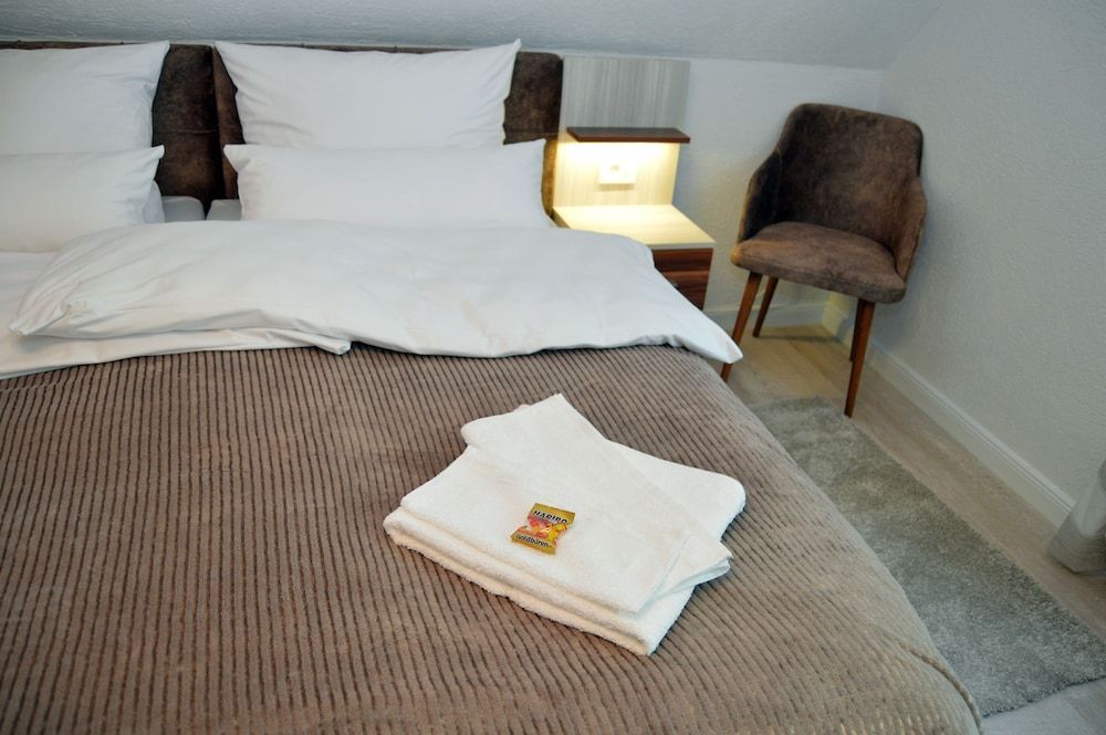 Heidepension Ambiente Deluxe Double Room, City View 3