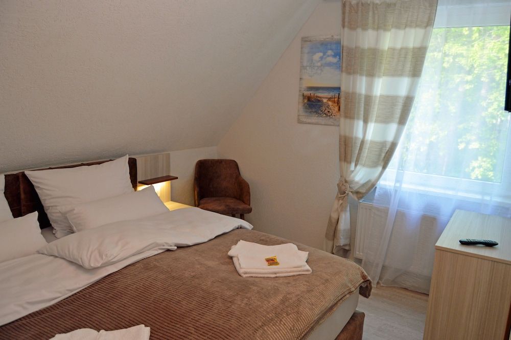 Heidepension Ambiente Deluxe Double Room, City View 7