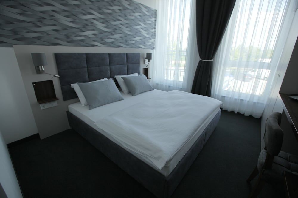 Hotel Starton am Ingolstadt Village Standard Double Room