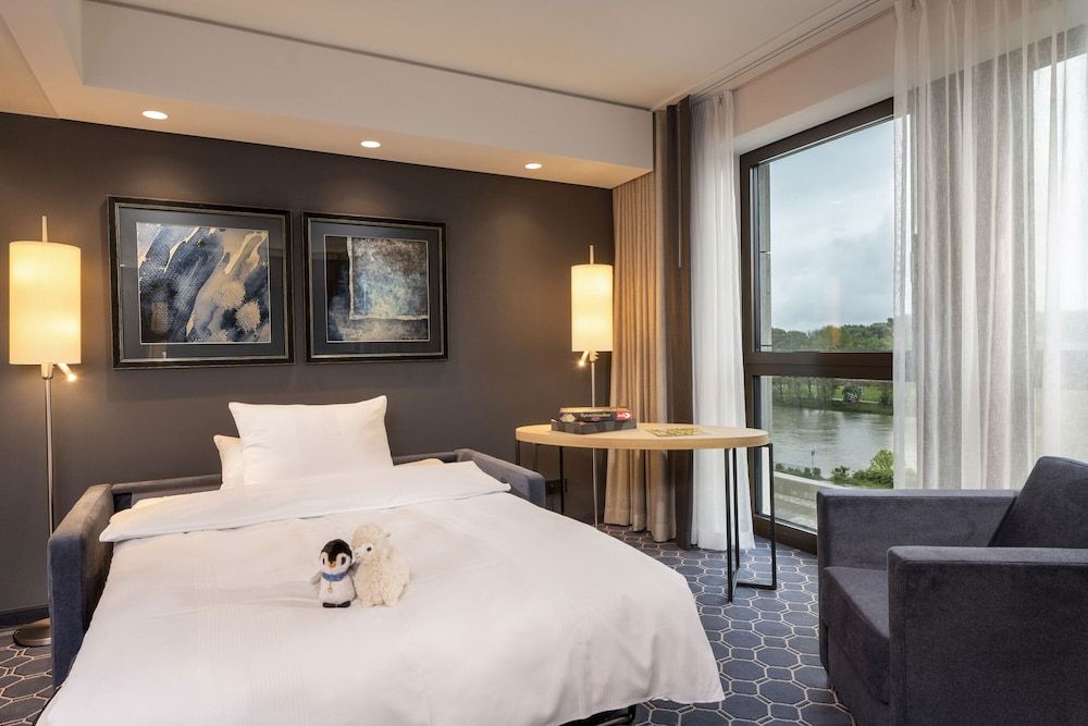 Maritim Hotel Ingolstadt Family Suite