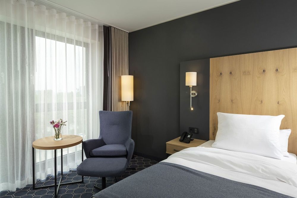 Maritim Hotel Ingolstadt Comfort Double Room 3