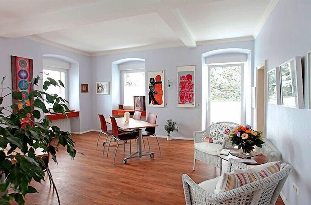 Apartment, Balcony (Lichtraum)
