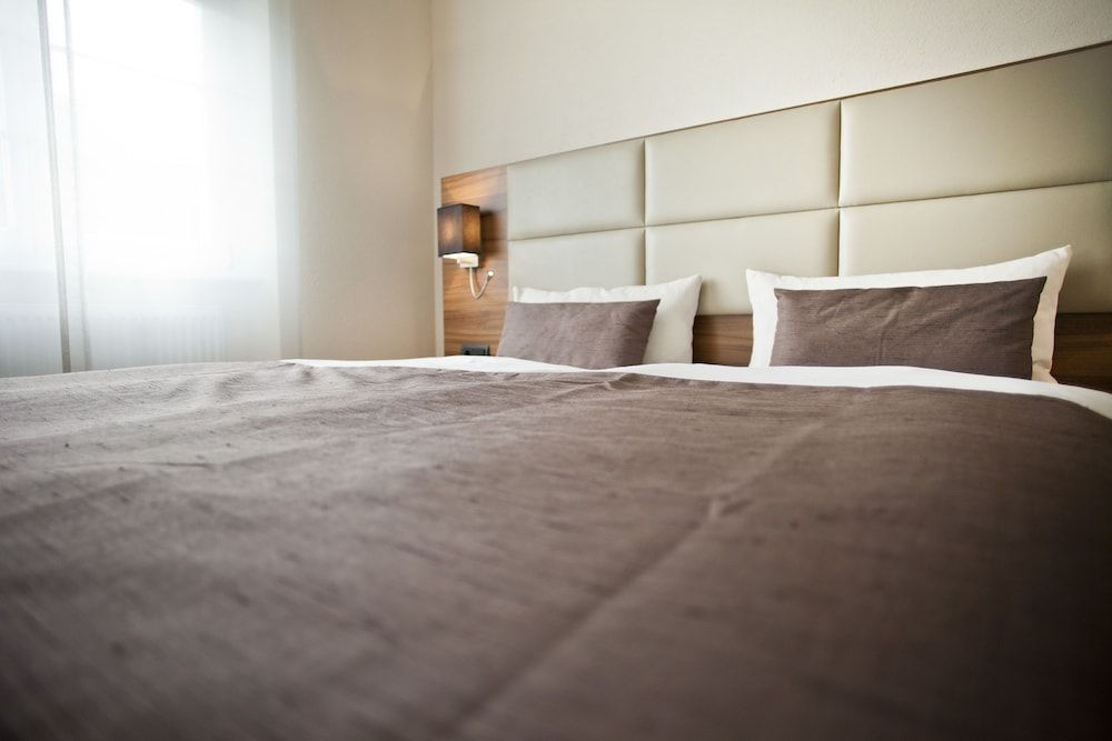 Kunst-Hotel Drei König am Marktplatz Stadt Lörrach Comfort Double Room, City View 2