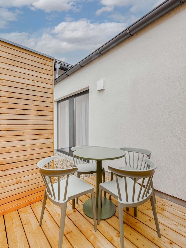 Limehome Bodenmais Bahnhofstraße Suite with Sofa bed and Terrace 7