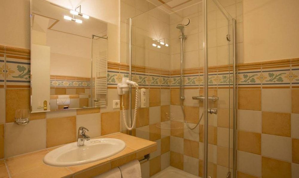 Landhotel Donner Classic Double Room 6